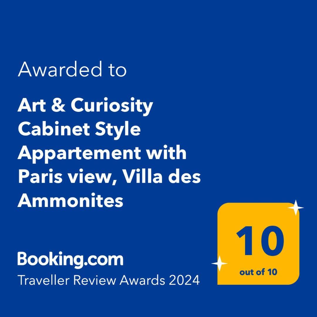 Apartment Art & Curiosity Cabinet Style With Paris View, Des Ammonites